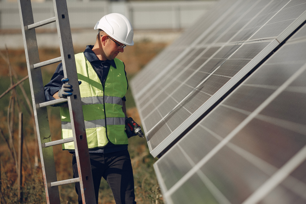 Why Monsoons Are the Right Time to Install Solar