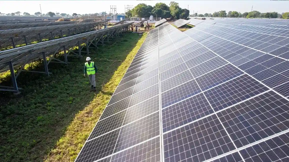 Solar Panel Structure: Rooftop vs Ground Mount Solar